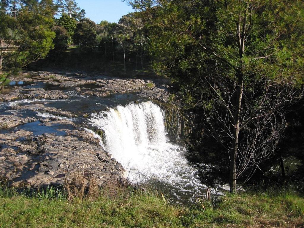 Waterfalls Estate - Motel & Campground - Resim 32