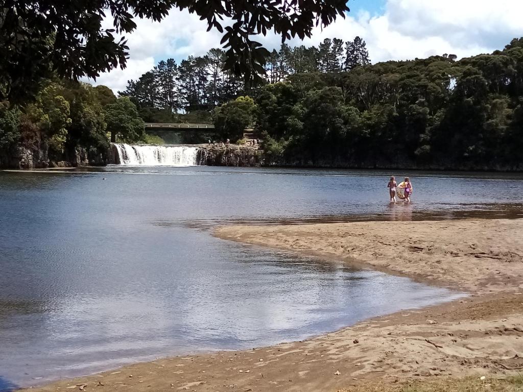 Waterfalls Estate - Motel & Campground - Resim 27