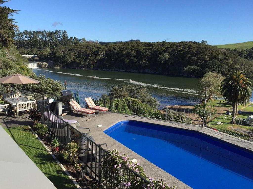 Waterfalls Estate - Motel & Campground - Resim 7