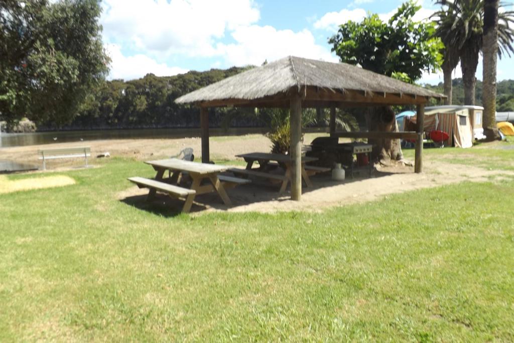 Waterfalls Estate - Motel & Campground - Resim 41