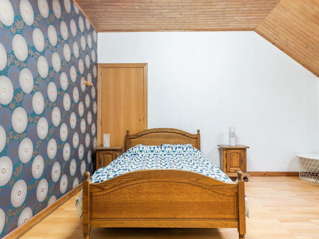 Postel nebo postele na pokoji v ubytování Holiday Villa with Pool in Zoutleeuw