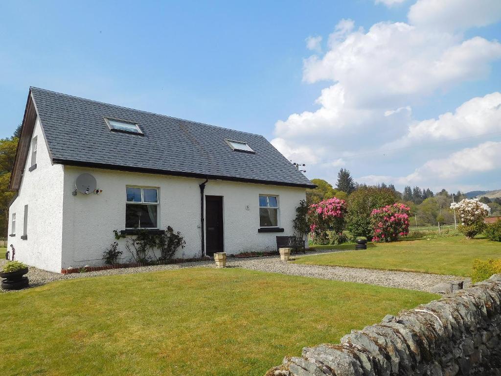 Kirnan Cottage in Kilmichael Glassary, Argyll & Bute, Scotland