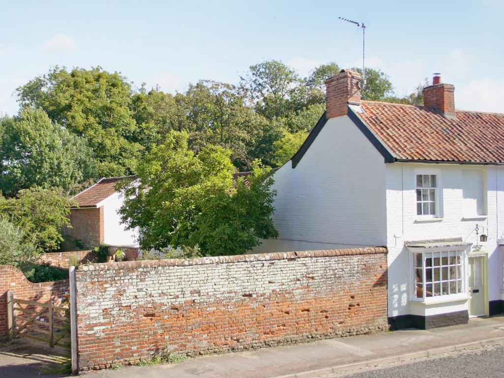 Coach House Cottage in Yoxford, Suffolk, England