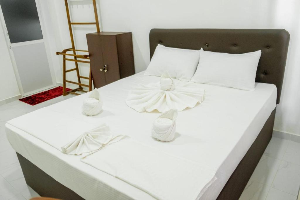 G A Villa Airport Transit Hotel - 7