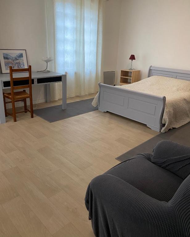 Posteľ alebo postele v izbe v ubytovaní Foix Villa 150m2 dans très grand parc arboré