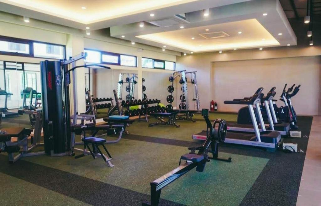 Spacious Room in Alabang - Departamento