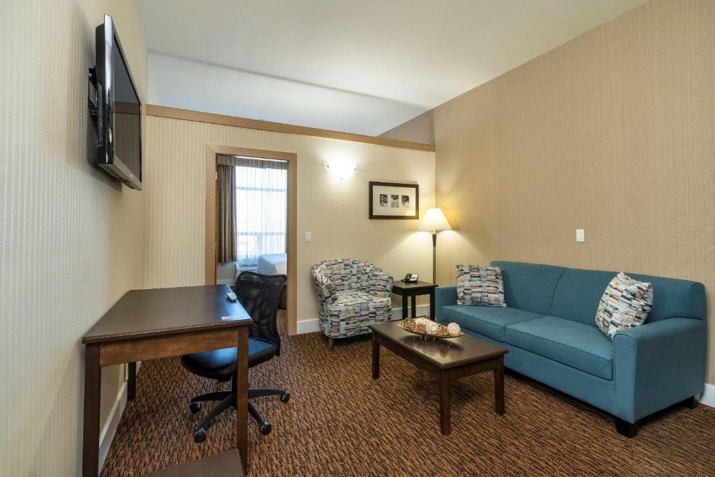 Posezení v ubytování Comfort Inn & Suites