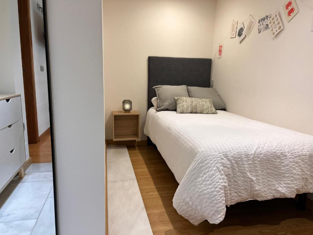 Postel nebo postele na pokoji v ubytování Loft Hygge Urbano Coruña con servicio de Parking
