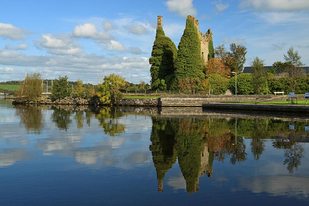 Výhled na řeku, která protéká v blízkosti bed and breakfast