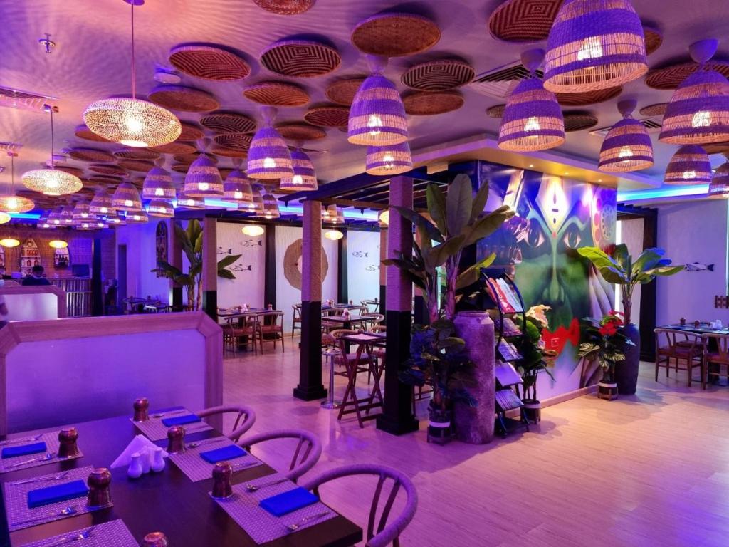 Restaurace v ubytování FORTUNE ATRIUM HOTEL