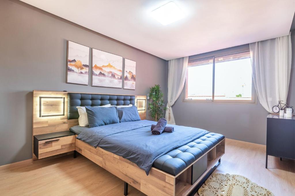 ZARI BOUTIQUE ApartHotel - Three-Bedroom Apartment