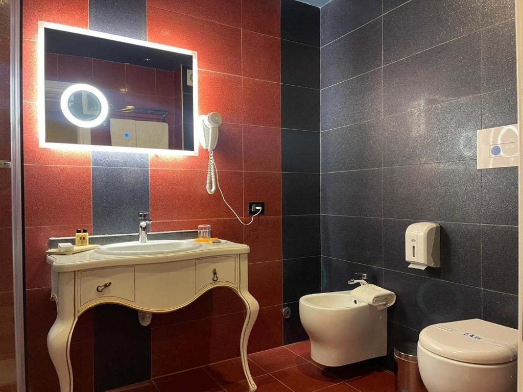 Koupelna v ubytování Hotel Hymeti's Palace