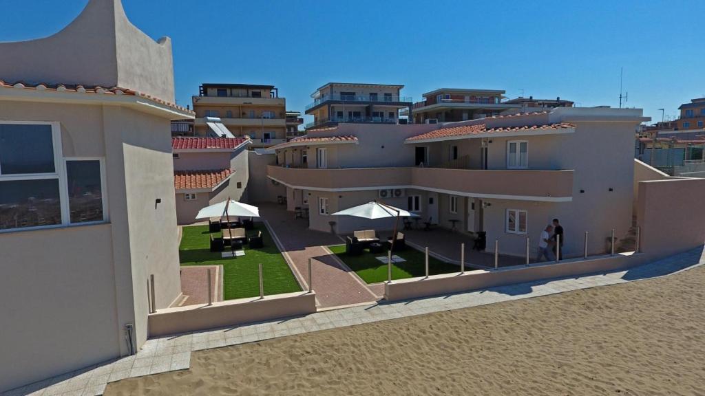 Budova, kde se hotel nachází