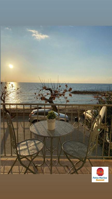 Petra Marina Sunset Junior