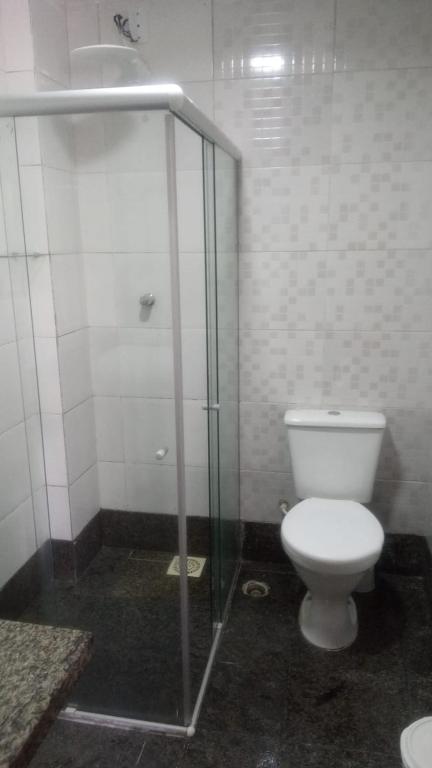 SEGUNDA CASA - Seu cantinho em Guarapari, 1 minuto a pé da Praia do Morro! Suítes confortáveis e modernas - Para casal ou para grupos de até 4 pessoas - Suite Familiar