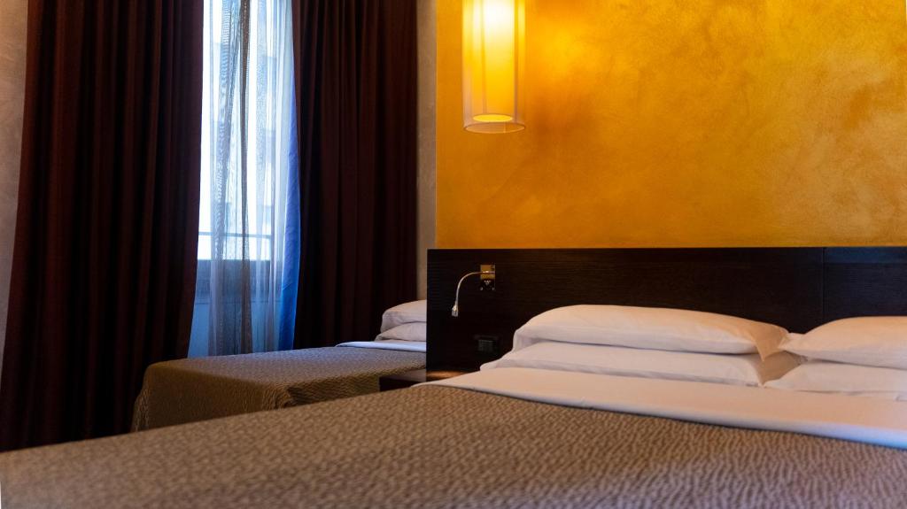 Hotel Re Di Roma - Resim 17