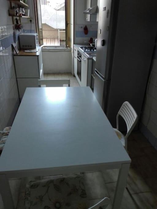 Kuchnia lub aneks kuchenny w obiekcie Liudan&rooms Affittacamere