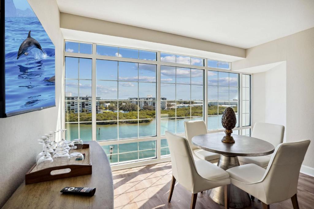 Harbourside 7718- Premier - Housity