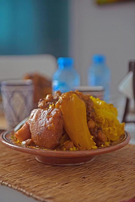Cibo presso il riad o nelle vicinanze