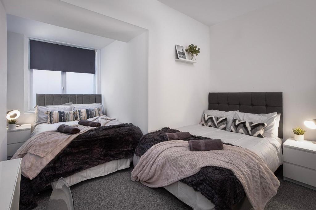 Bank Street Apartment 1