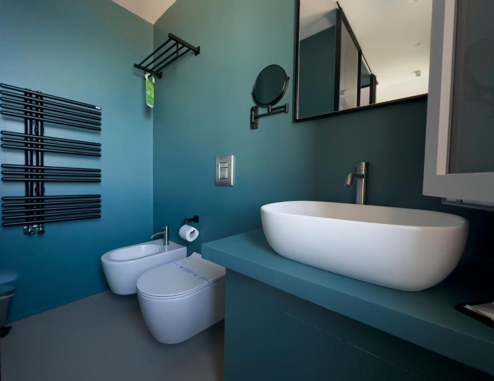 B&B Le Suites di Costanza - 11