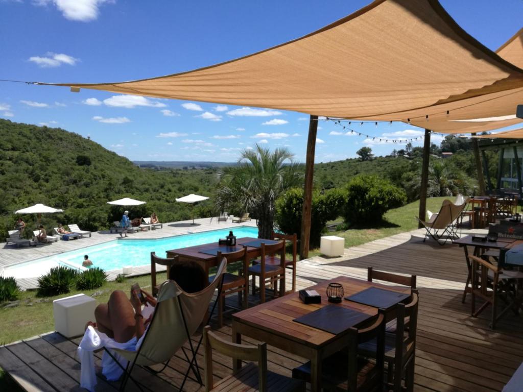 Villa Serrana - Mesón de las cañas