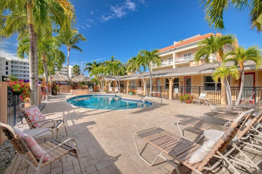 Coconut Villa's Suite 1, St. Pete Beach Updated 2023 Prices