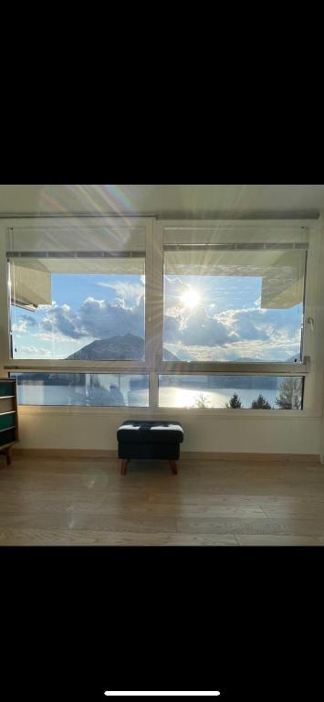 Zdjęcie z galerii obiektu Varenna Hill apt w mieście Perledo