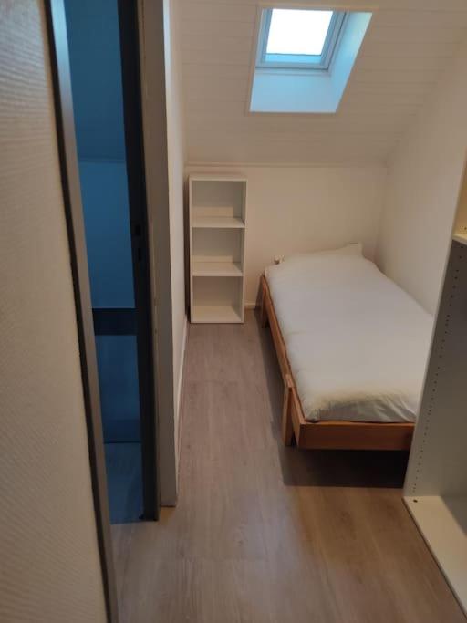 Posteľ alebo postele v izbe v ubytovaní Appartement duplex avec garage Annecy centre et Lac