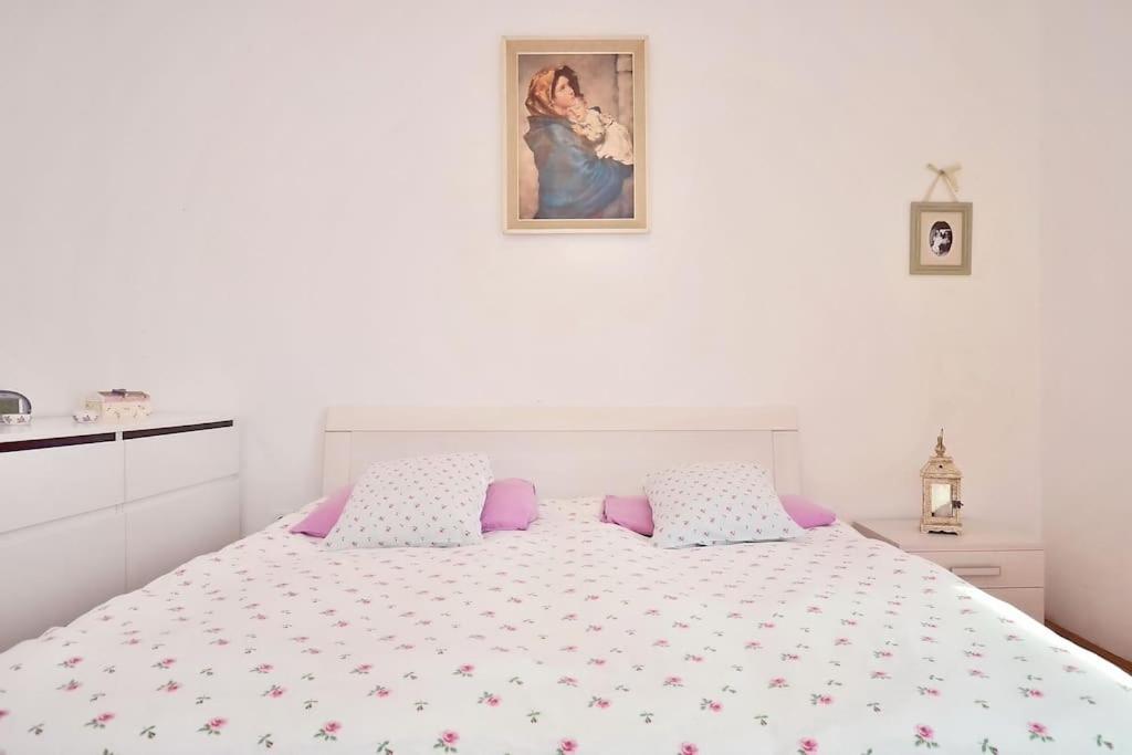 Posteľ alebo postele v izbe v ubytovaní Family apartment near sea