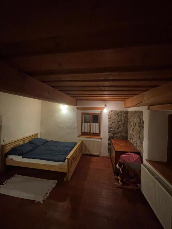Postel nebo postele na pokoji v ubytování Chalupa U Kocourka