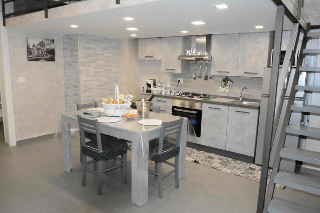 Aitho Apartment 43 - One-Bedroom House