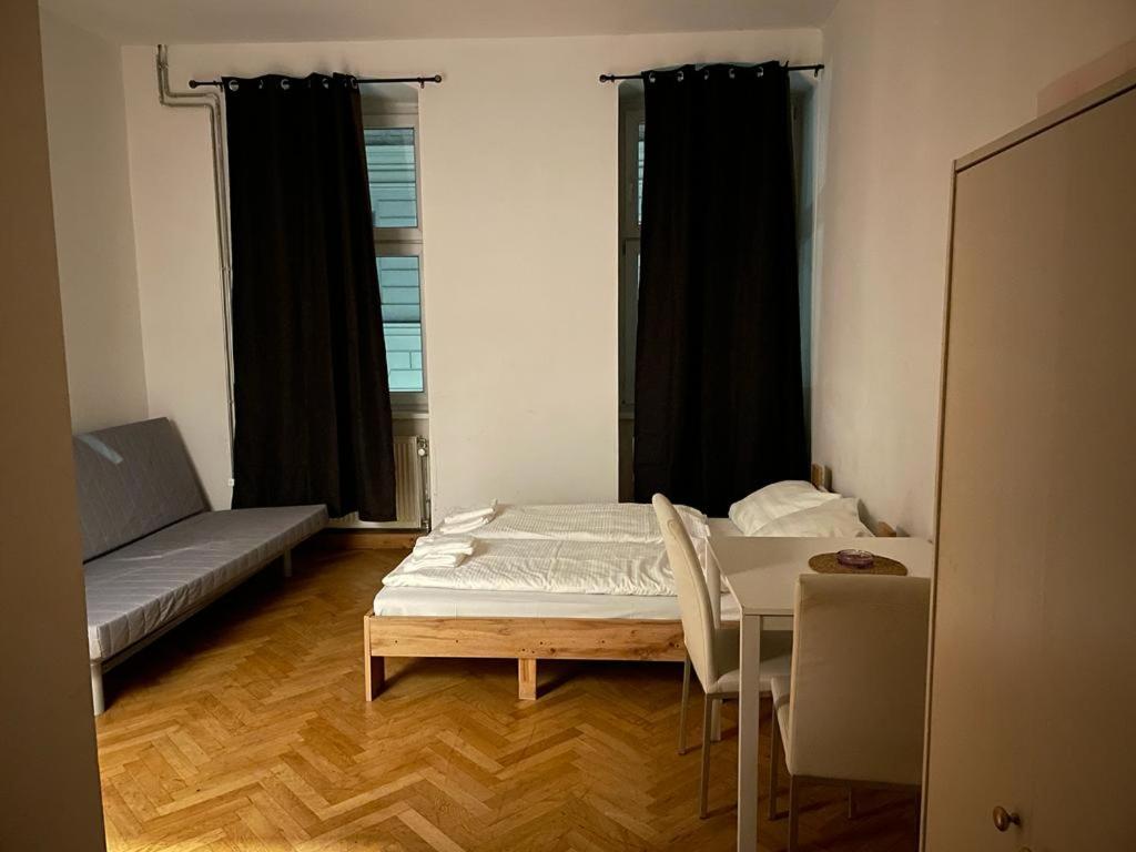 Krevet ili kreveti u jedinici u okviru objekta easybook-in