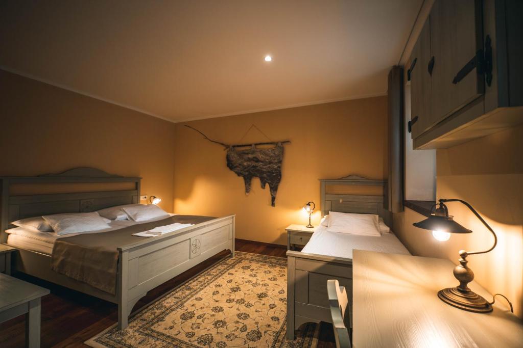 Hotel Zamorc - Habitación Triple
