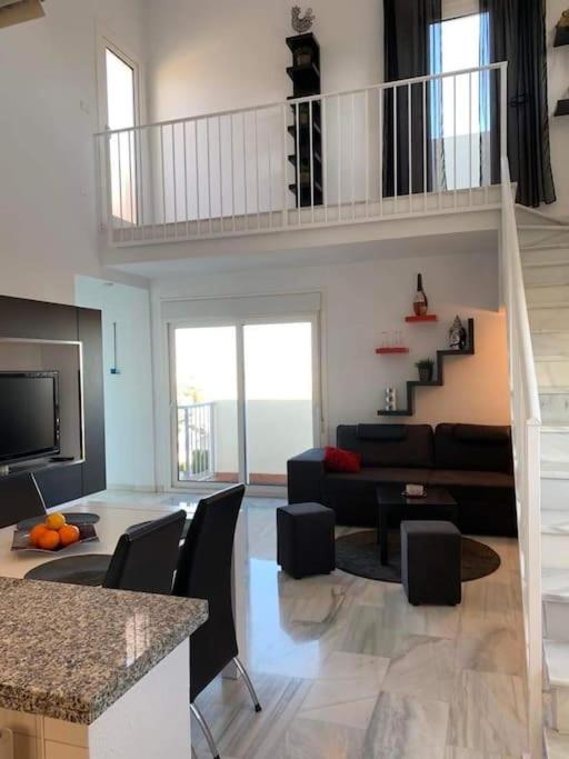 Posezení v ubytování 4+2 beds apartment in VillaMartin, Torrevieja