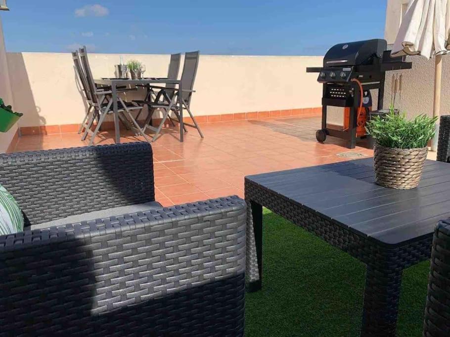 Balkón nebo terasa v ubytování 4+2 beds apartment in VillaMartin, Torrevieja
