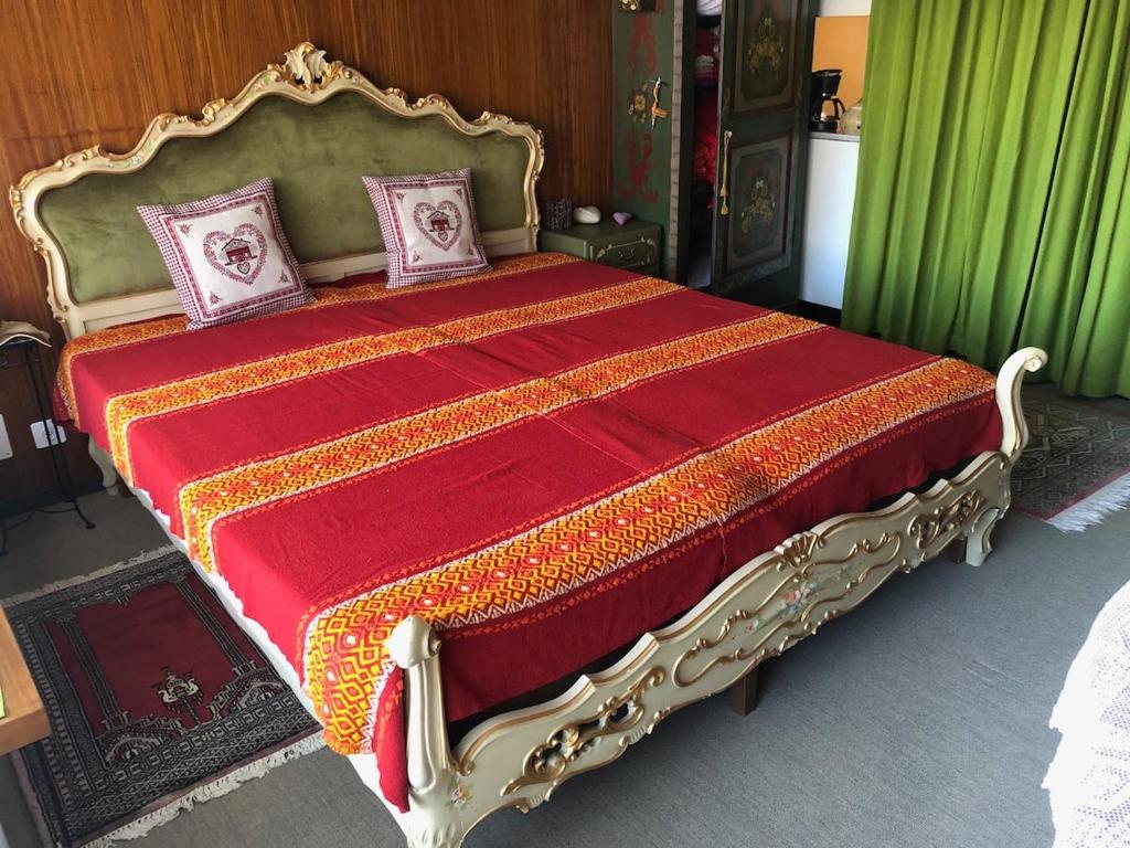 1-room apartment * directly by the cable car * Bernese Alps, Adelboden ...