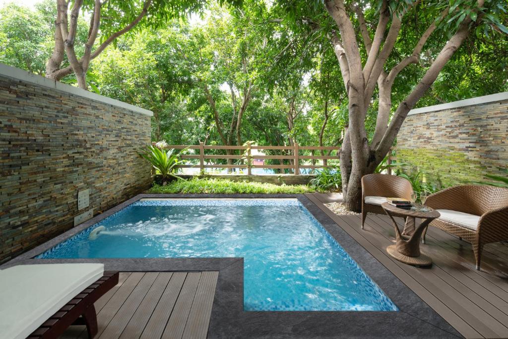Biệt Thự Có Giường Cỡ King Nhìn Ra Vườn - Hồ Bơi Riêng