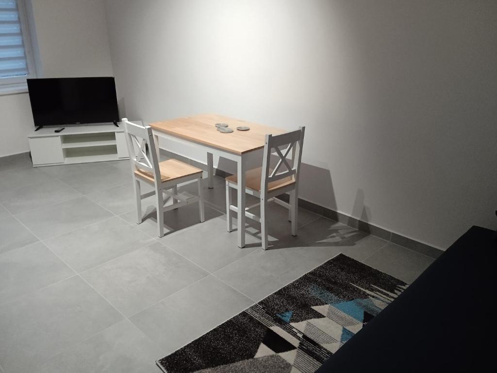 Apartamenty Przy Rynku Gąsawa/Biskupin - Appartamento Con Una Camera Da Letto