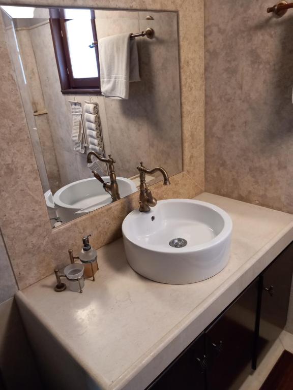 Kúpeľňa v ubytovaní Elis superb villa