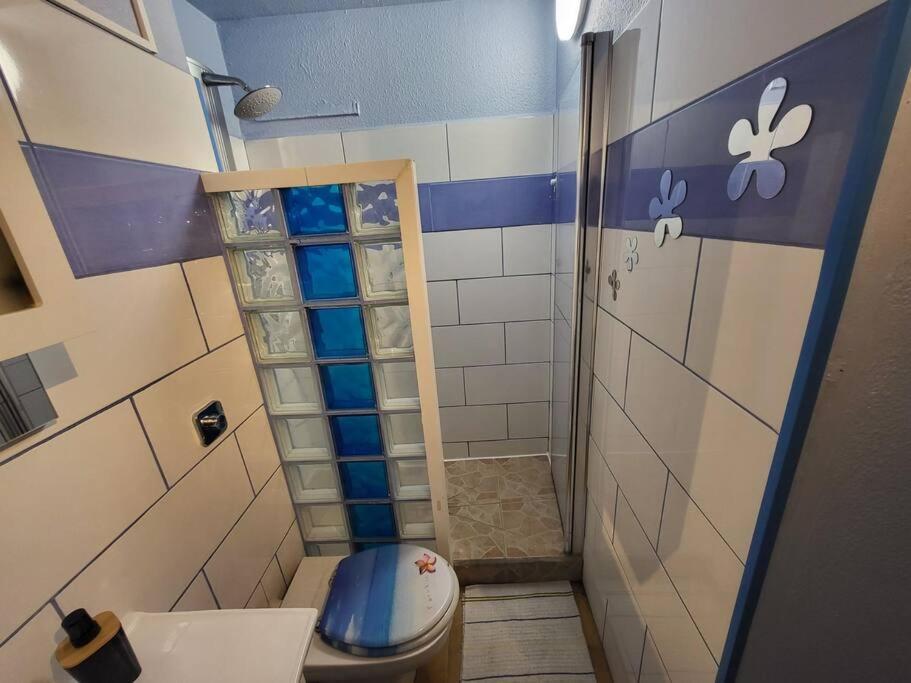 Koupelna v ubytování Studio confort proche de la mer