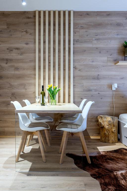 Fotografie z fotogalerie ubytování Apartmány u Lesa v destinaci Dolní Morava