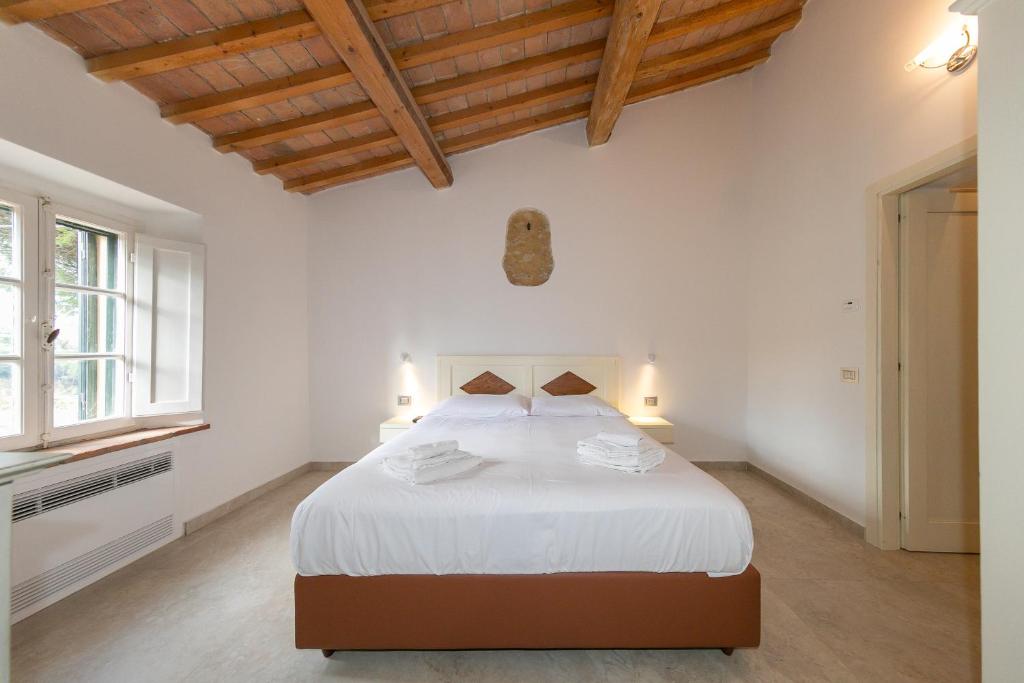 Garden Relais Le Fontanelle - Suite Familiar Con Balcón