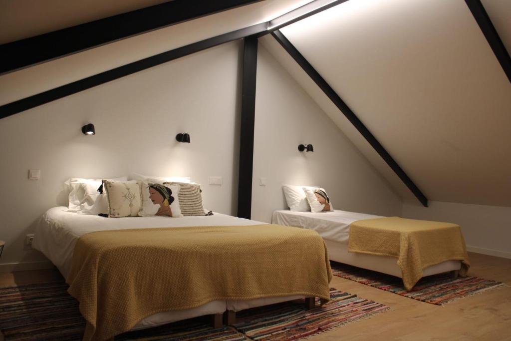 Uma cama ou camas num quarto em Quinta da Sra Marocas