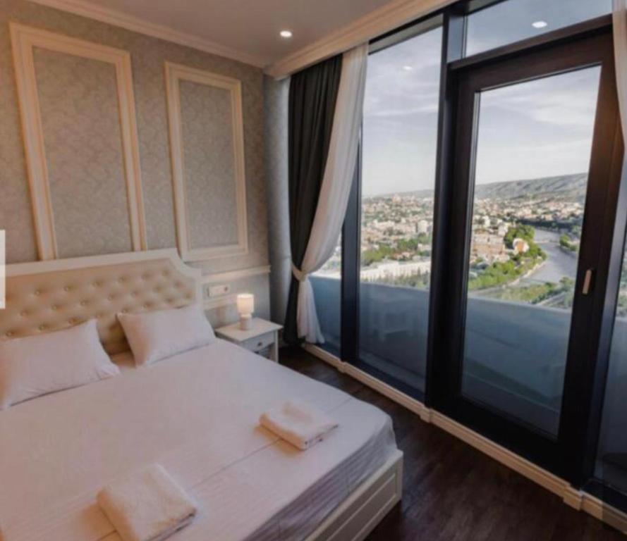 امکانات 5 star king david hotel apartment tbilisi - تصویر ۴