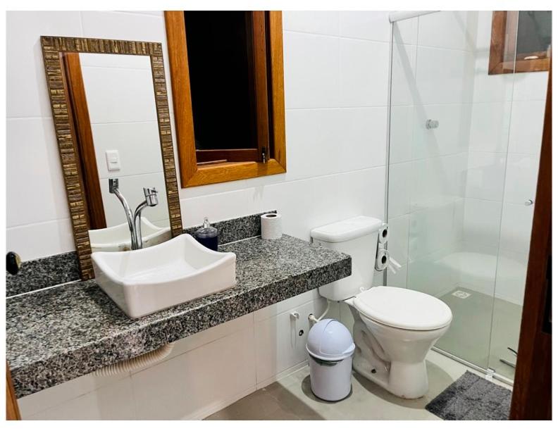 Koupelna v ubytování Casa com quintal