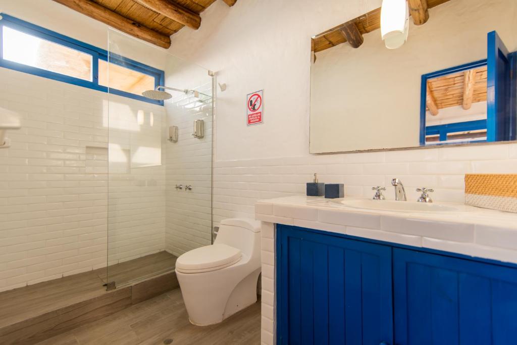 Koupelna v ubytování Topara Hotel Boutique