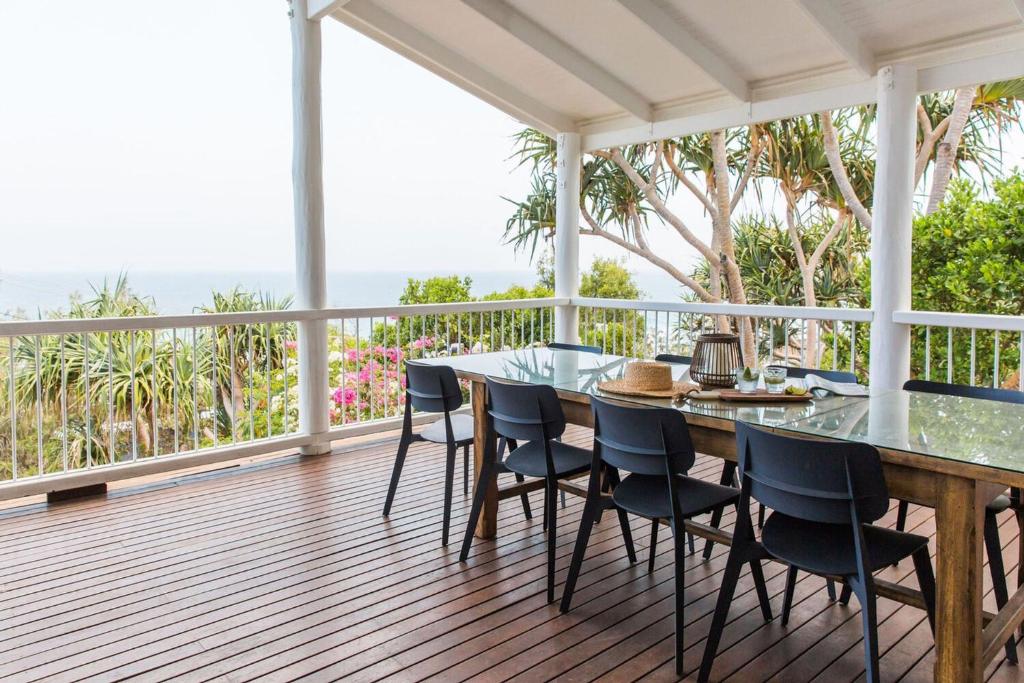 Μπαλκόνι ή βεράντα στο The Sea House pool and amazing ocean views