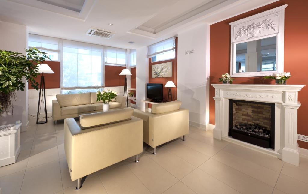Hotel Ambasciatori - Resim 18