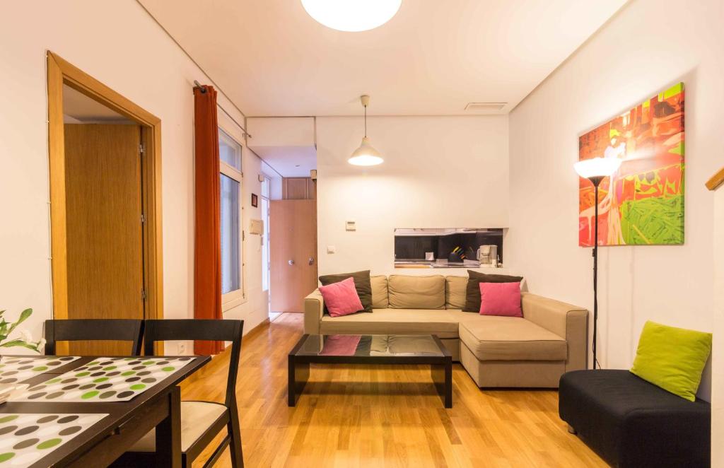 La Casa del Conde de Gelves Apartments - Duplex Apartment With Terrace (2 Bedrooms)